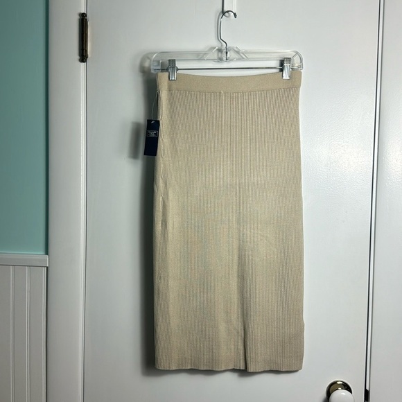NWT Abercrombie & Fitch A&F Wrapped Ribbed Stretch Knit Sweater Midi Skirt Slit - Picture 3 of 8